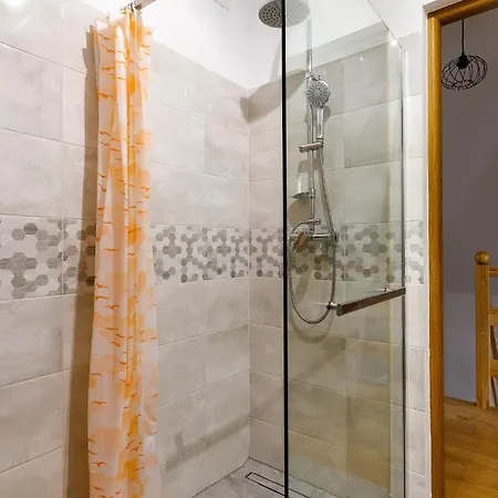 Alichatka 度假居 *